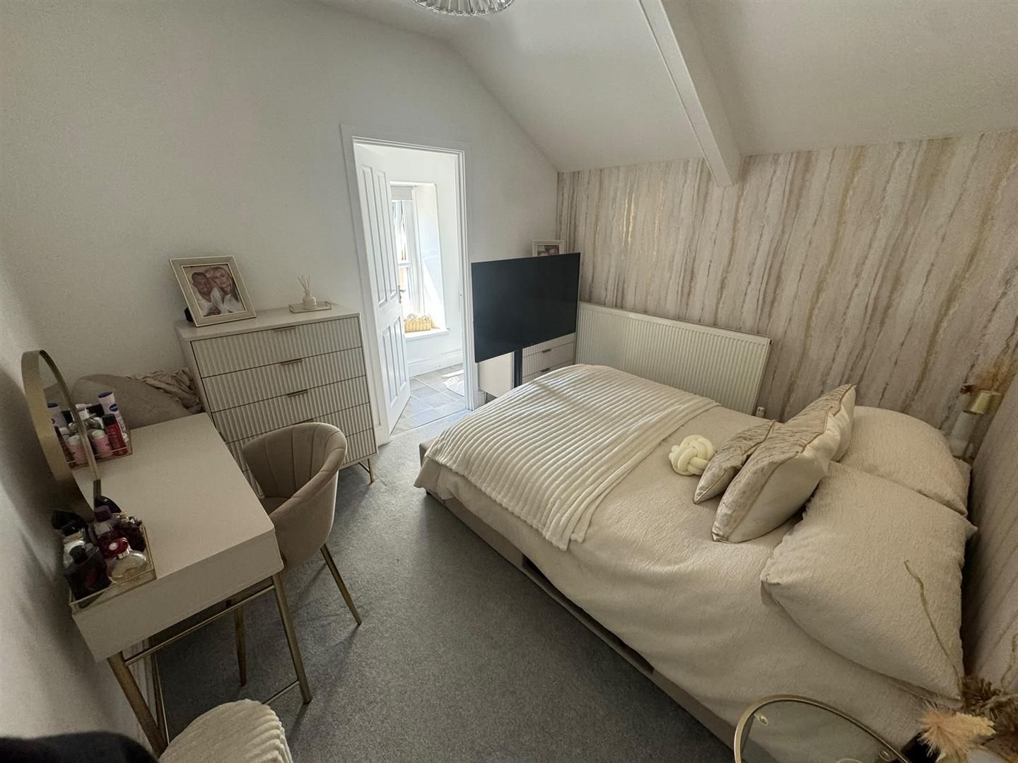 Trallwn Road, Llansamlet, Swansea, SA7 9UU